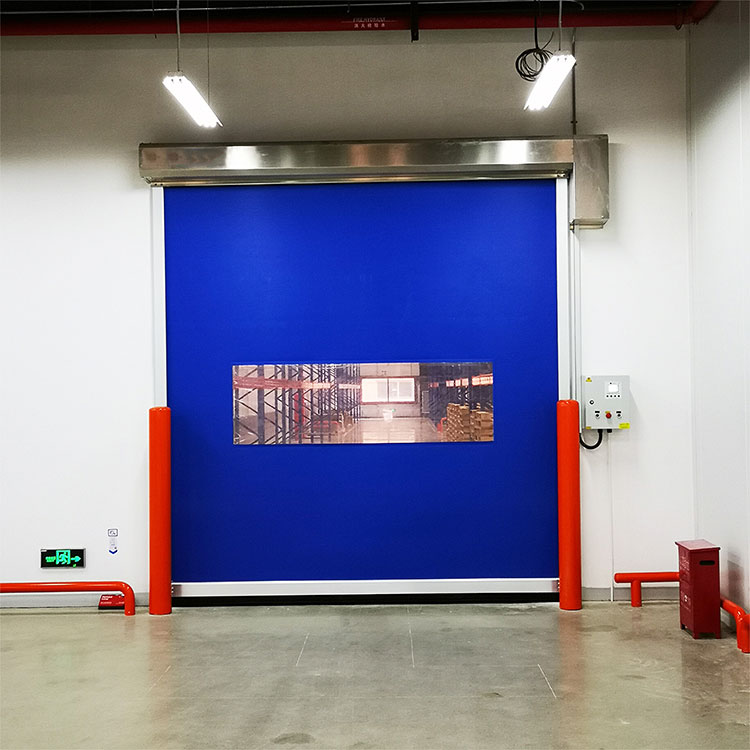 Precauzioni per l'uso della porta di tenda morbida